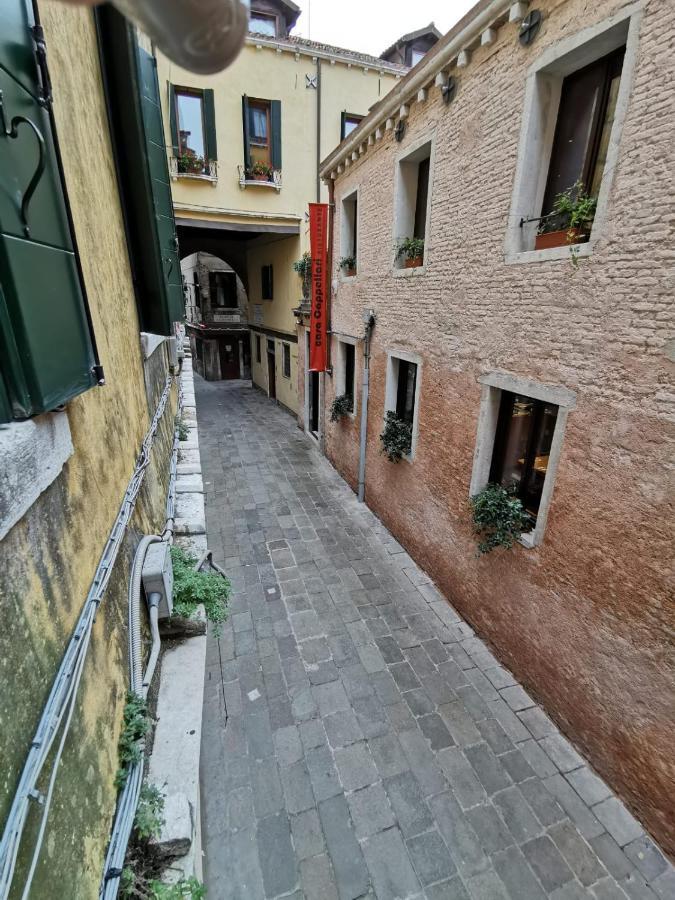 Deluxe 3 Bedrooom Flat in Rialto Apartment Veneţia Exterior foto